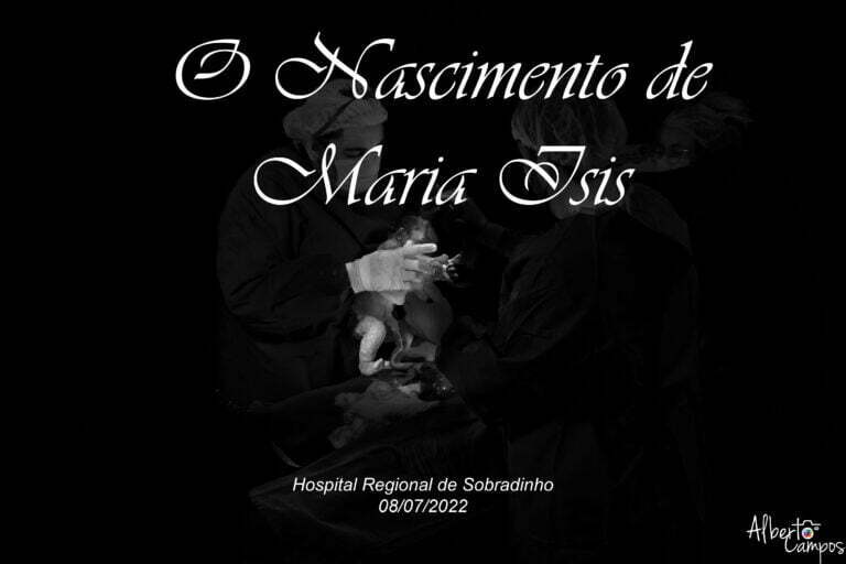 O Nascimento de Maria isis