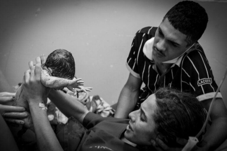 Parto Normal – O Nascimento de Laura